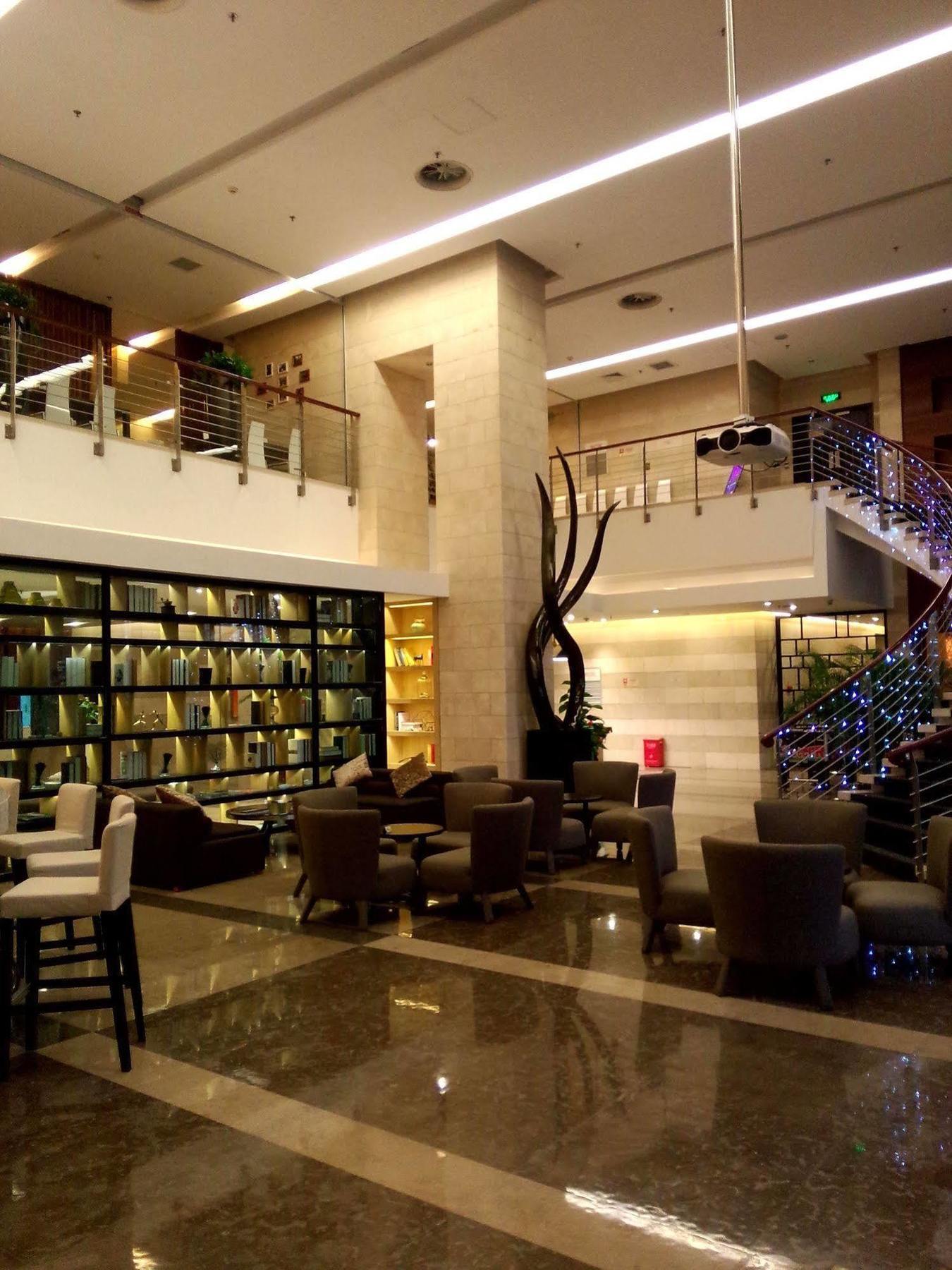 Somerset Jiefangbei Chongqing Exterior foto